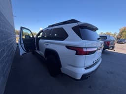 Extra Photo