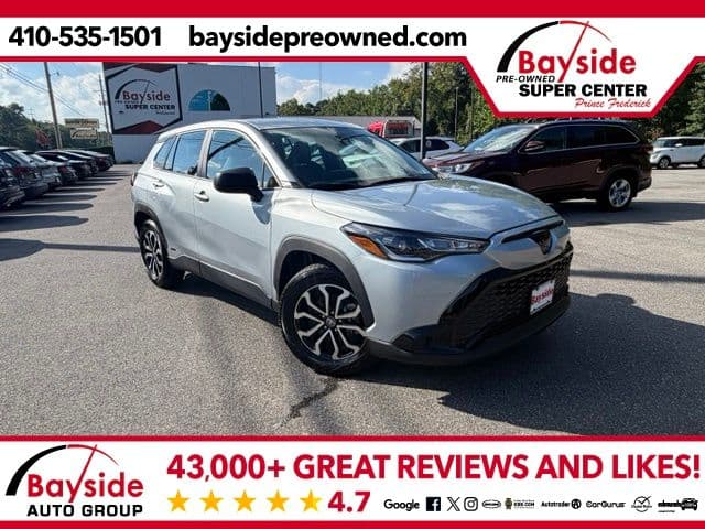 2024 Toyota Corolla Cross Hybrid S — photo 1 of 40