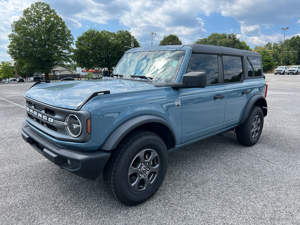 2023 Ford Bronco Big Bend — photo 1 of 13