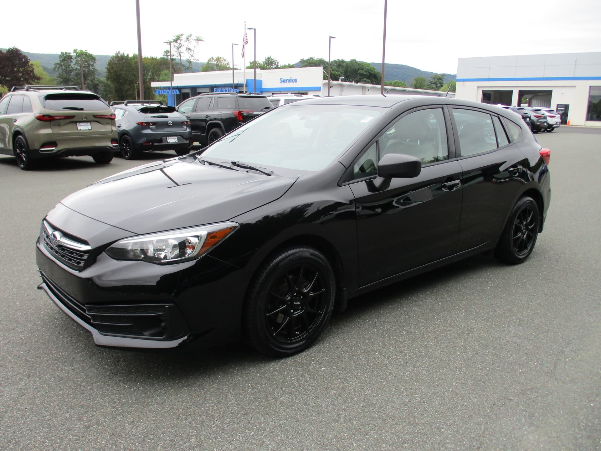 2020 Subaru Impreza Base — photo 1 of 16