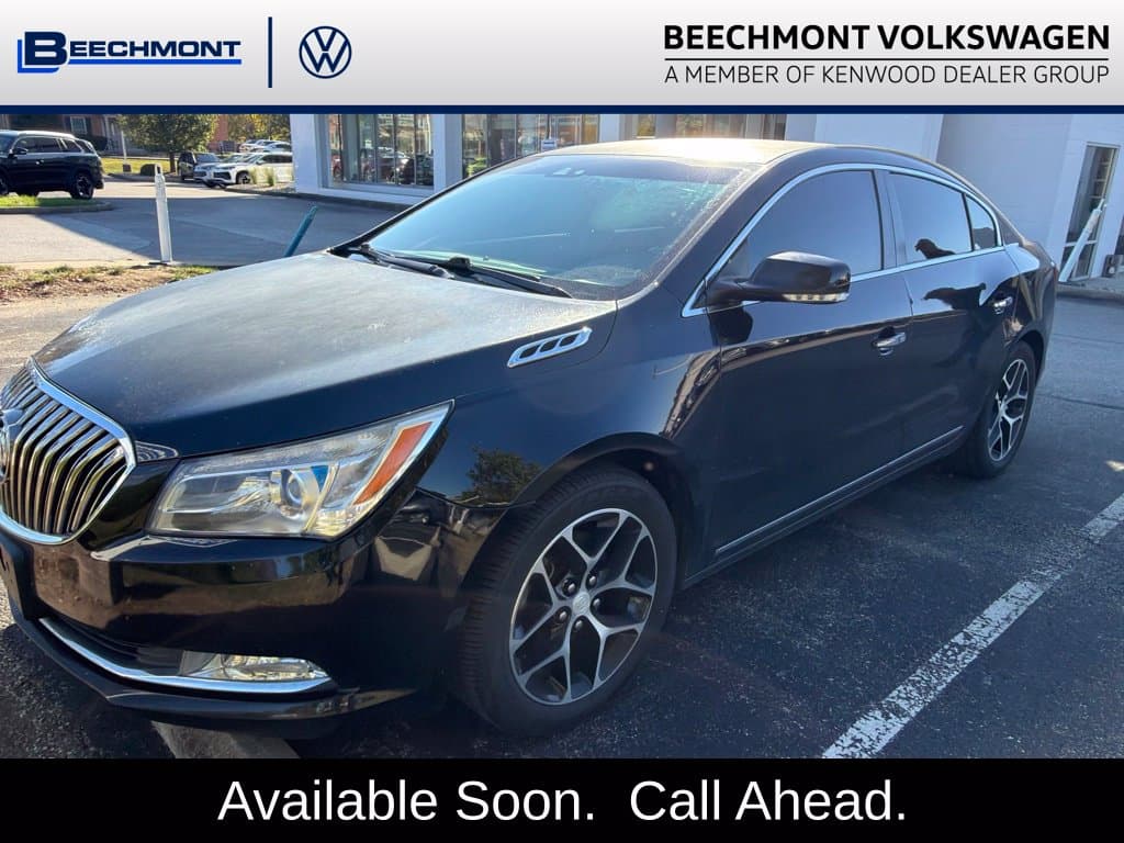 2016 Buick LaCrosse Sport Touring — photo 1 of 2
