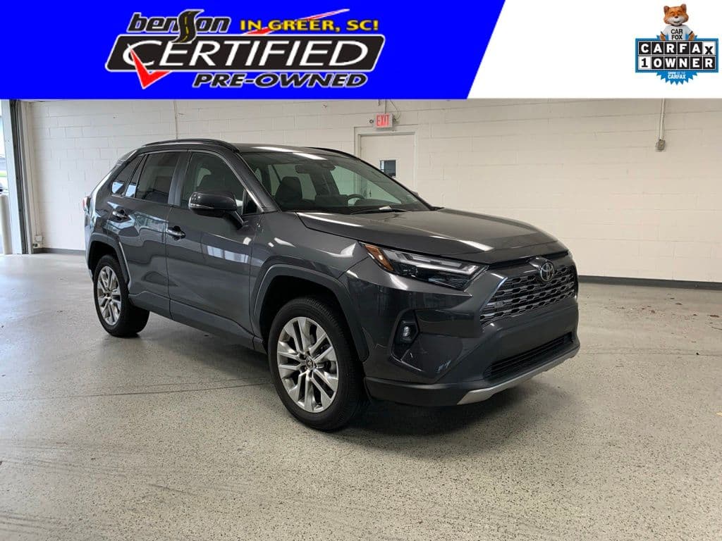 2024 Toyota RAV4 Limited — photo 1 of 9