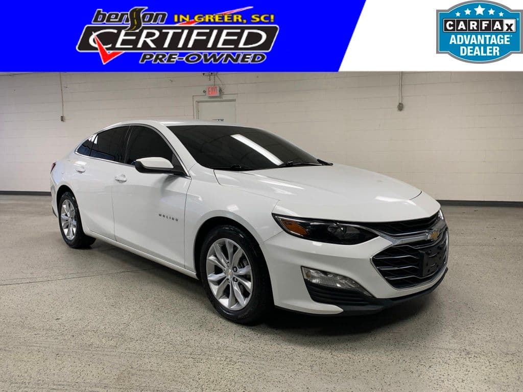 2022 Chevrolet Malibu LT — photo 1 of 23