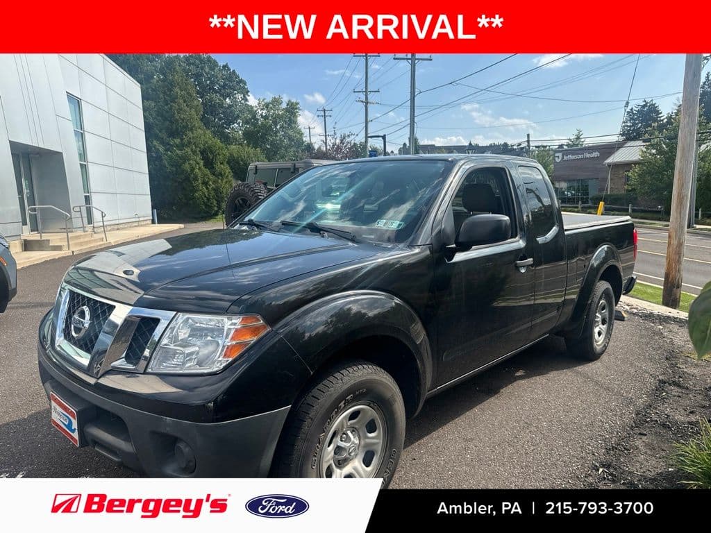 2017 Nissan Frontier S — photo 1 of 6