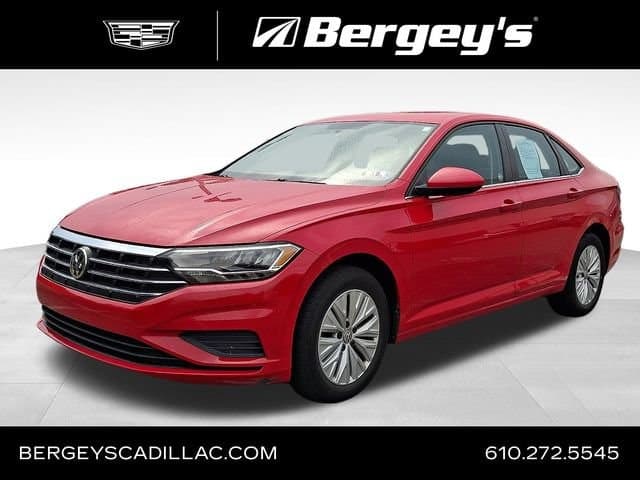 2019 Volkswagen Jetta S — photo 1 of 9