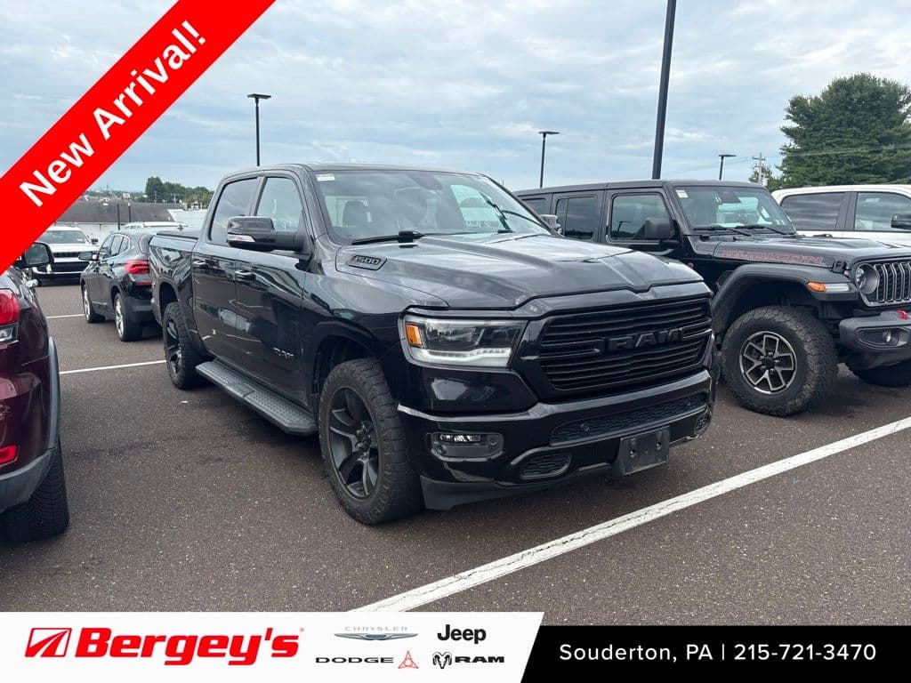 2021 RAM 1500 Base — photo 1 of 10
