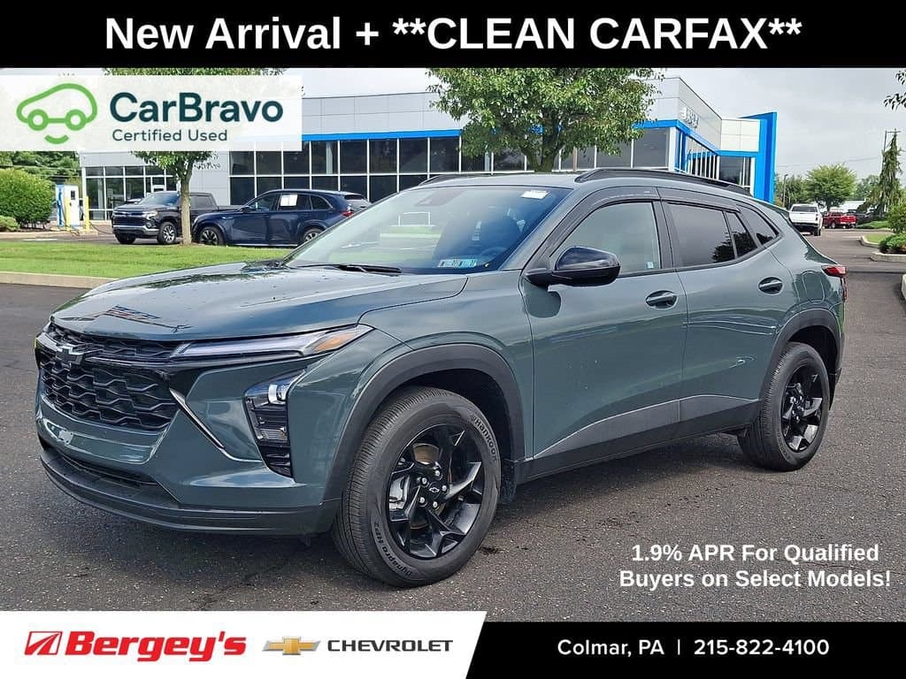 2026 Chevrolet Trax LT — photo 1 of 37