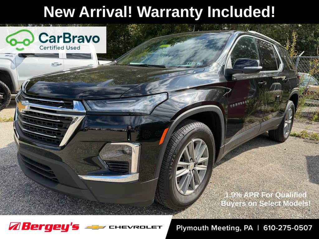2023 Chevrolet Traverse LT Cloth — photo 1 of 15