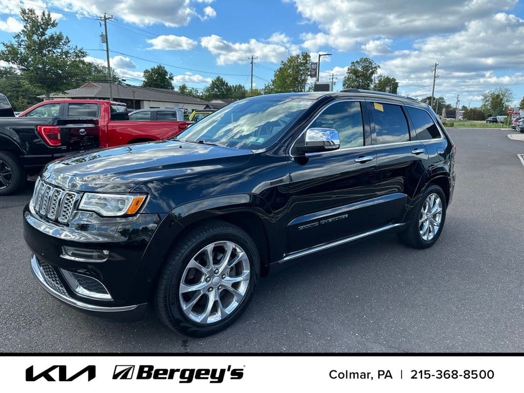 2019 Jeep Grand Cherokee Summit — photo 1 of 24
