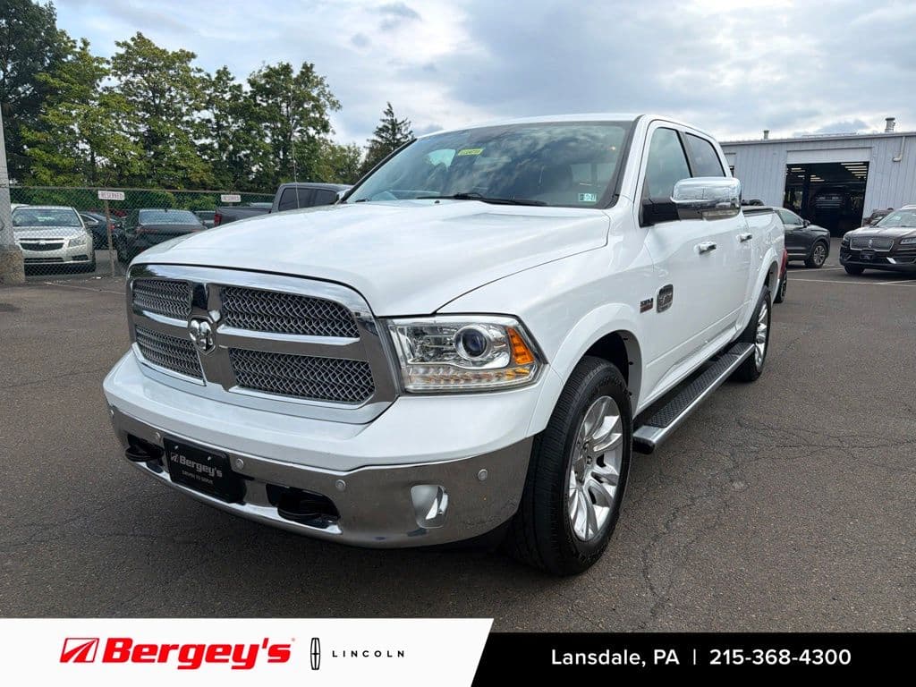 2016 RAM 1500 Base — photo 1 of 38