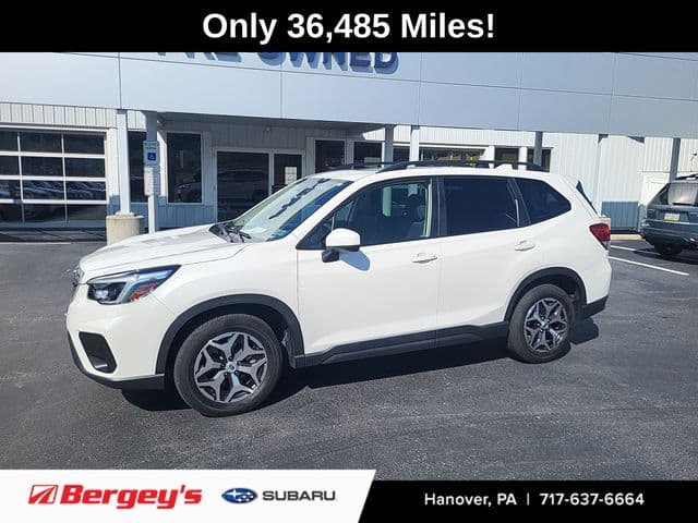 2021 Subaru Forester Premium — photo 1 of 30