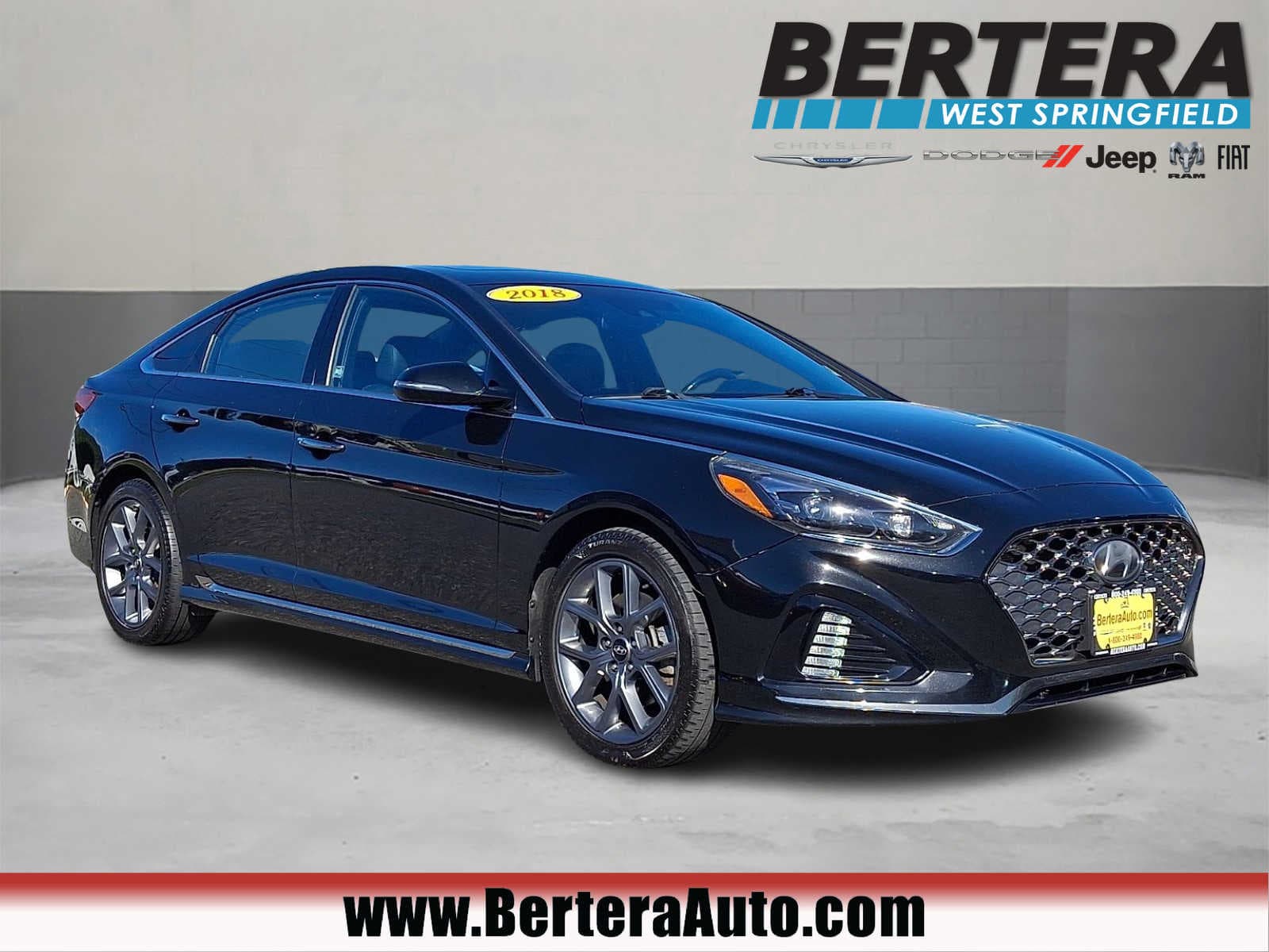 2018 Hyundai Sonata Limited — photo 1 of 34