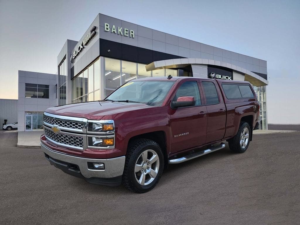 2014 Chevrolet Silverado 1500 LT — photo 1 of 39