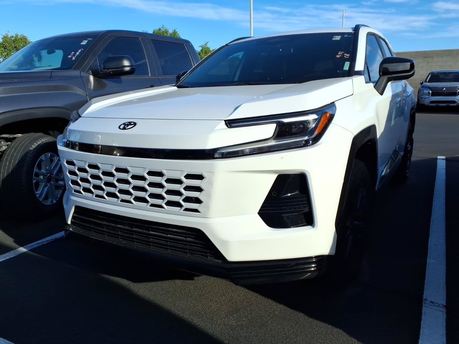 2026 Toyota RAV4 SE — photo 1 of 4