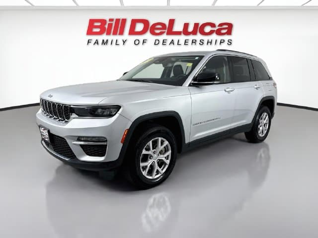2022 Jeep Grand Cherokee Limited — photo 1 of 34
