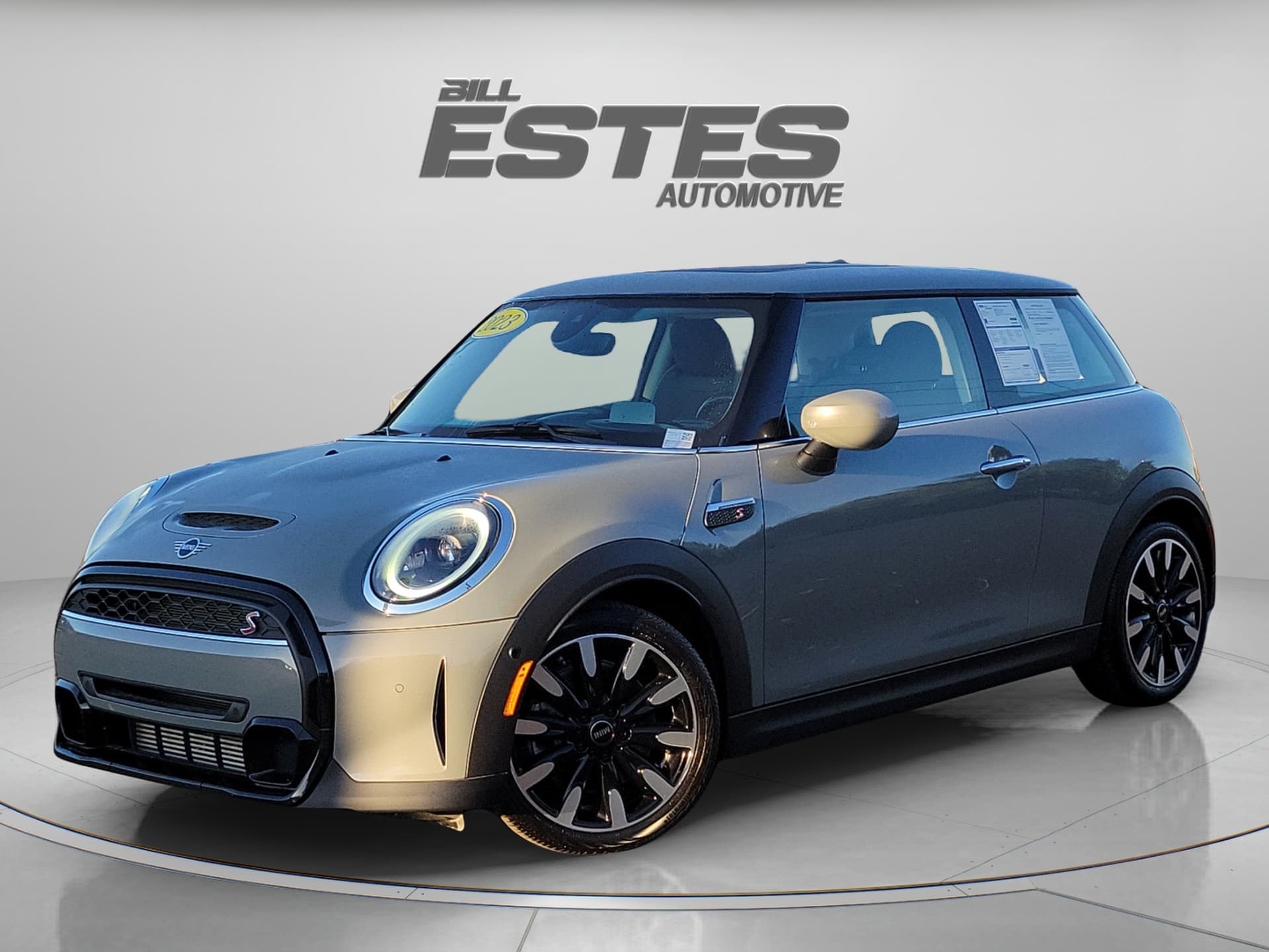 2023 Mini Hardtop 2 Door Cooper S — photo 1 of 30