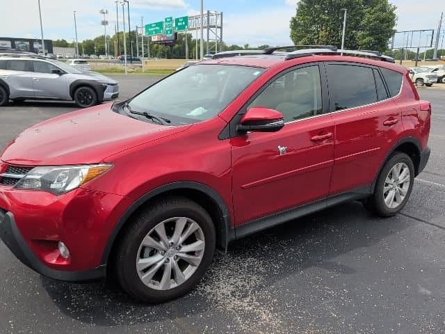 2015 Toyota RAV4 Limited — photo 1 of 4