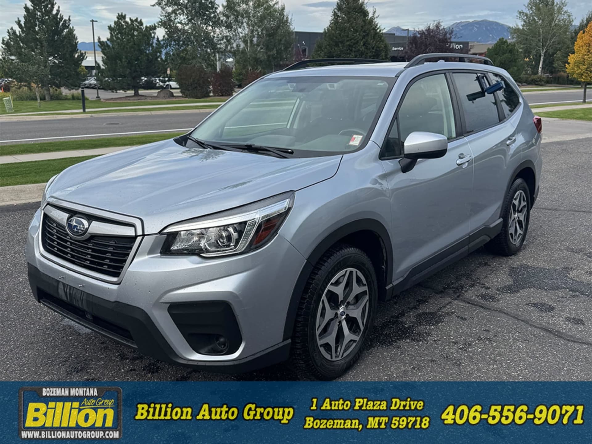2020 Subaru Forester Premium — photo 1 of 2