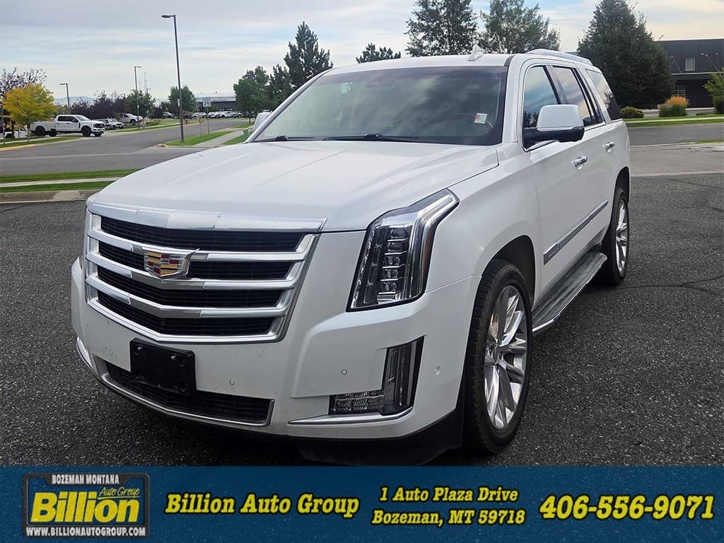 2017 Cadillac Escalade Luxury — photo 1 of 2