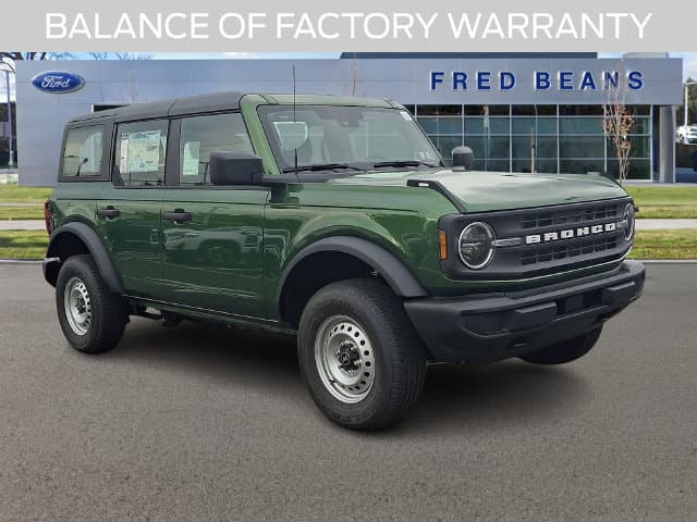 2025 Ford Bronco Base — photo 1 of 32