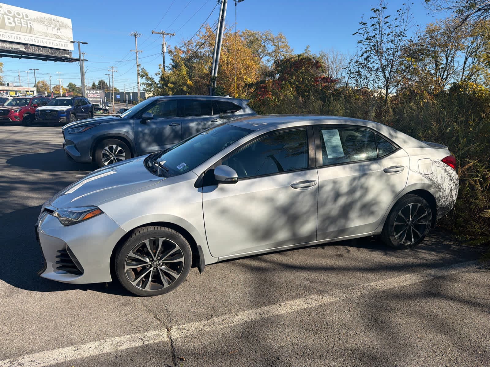 2019 Toyota Corolla SE — photo 1 of 19