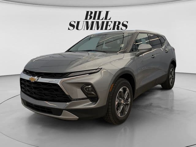 2025 Chevrolet Blazer LT — photo 1 of 19