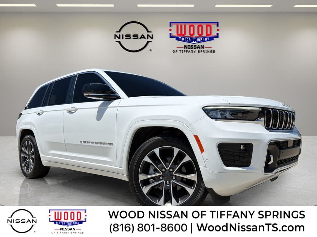 2025 Jeep Grand Cherokee Overland — photo 1 of 29