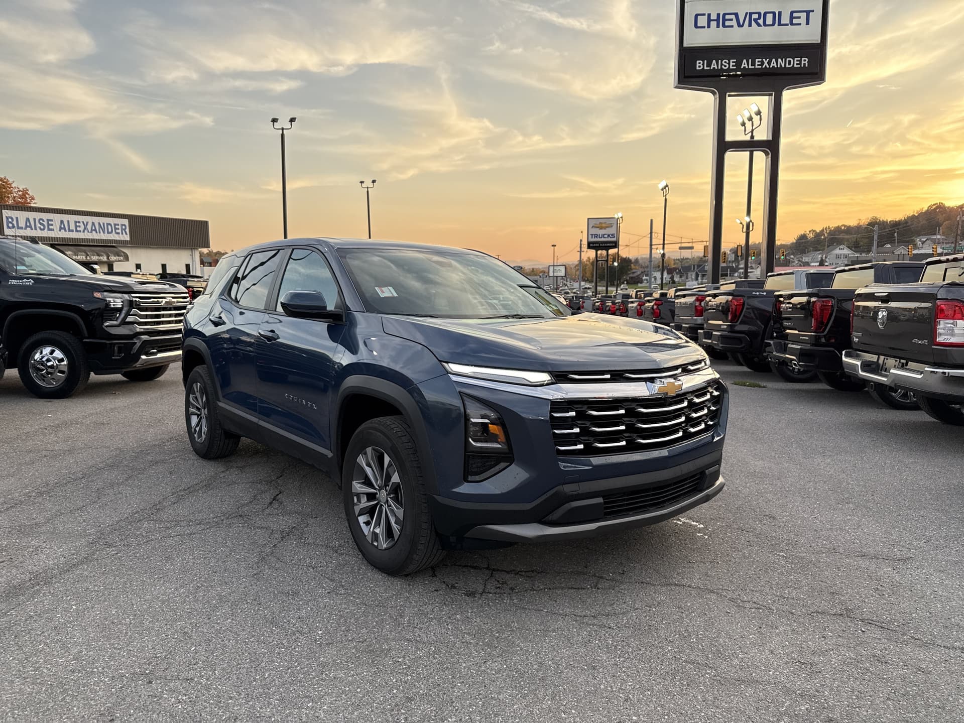 2026 Chevrolet Equinox AWD LT — photo 1 of 29