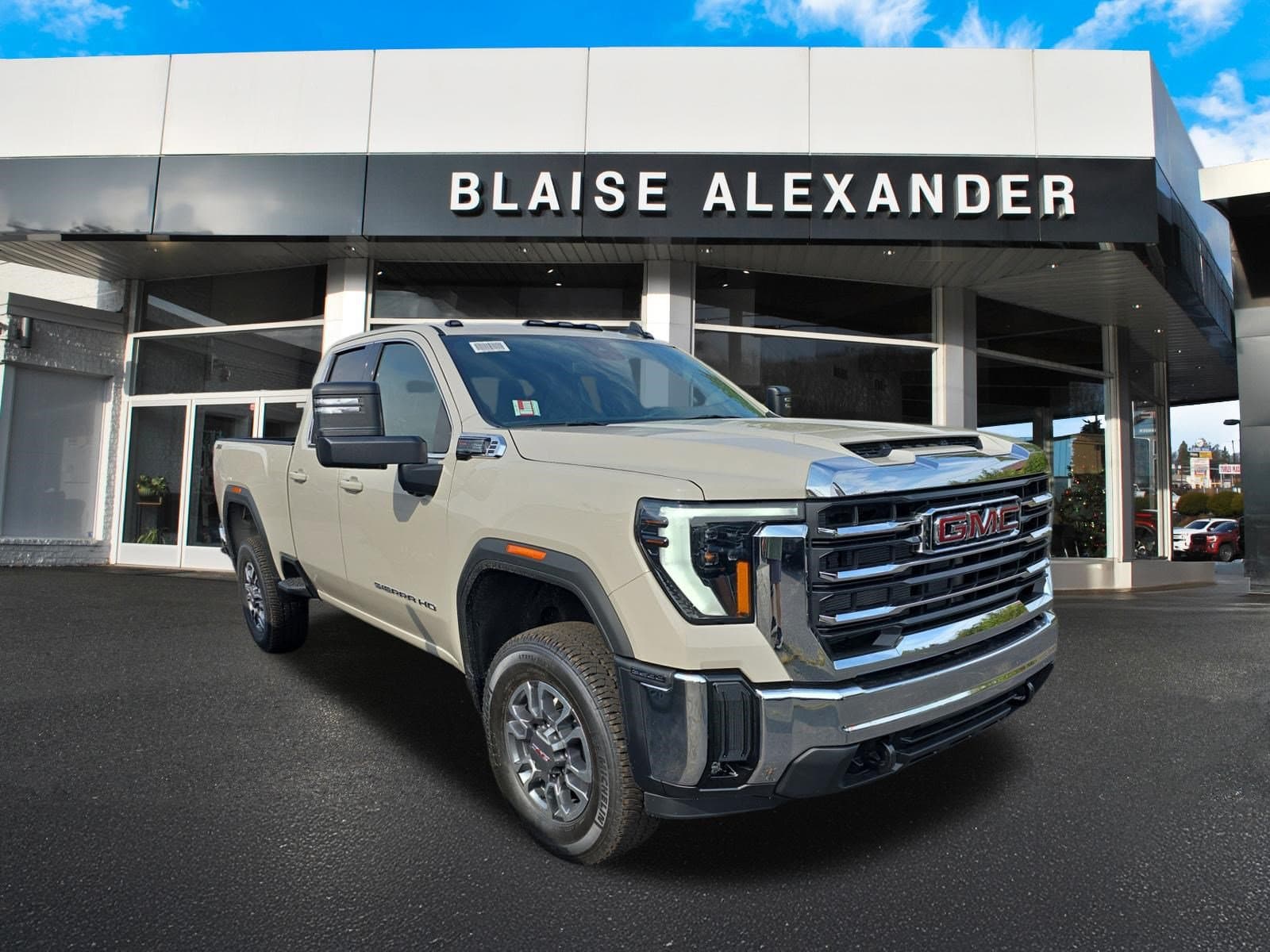 2026 GMC Sierra 2500 HD SLE — photo 1 of 38