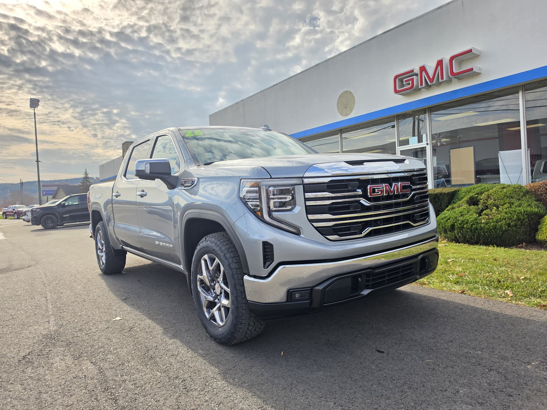 2026 GMC Sierra 1500 SLT — photo 1 of 36