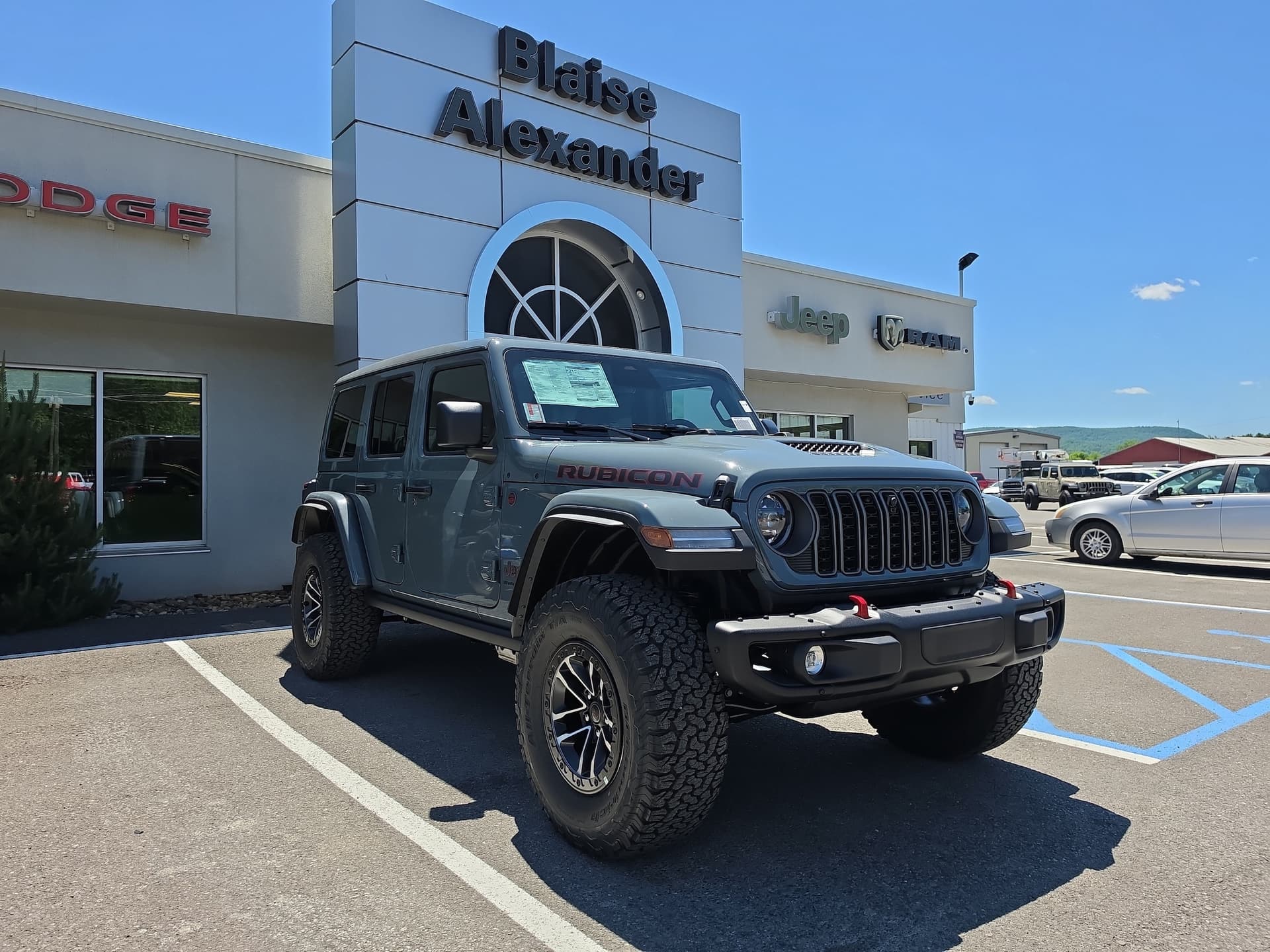 2026 Jeep Wrangler 4-DOOR RUBICON X — photo 1 of 45