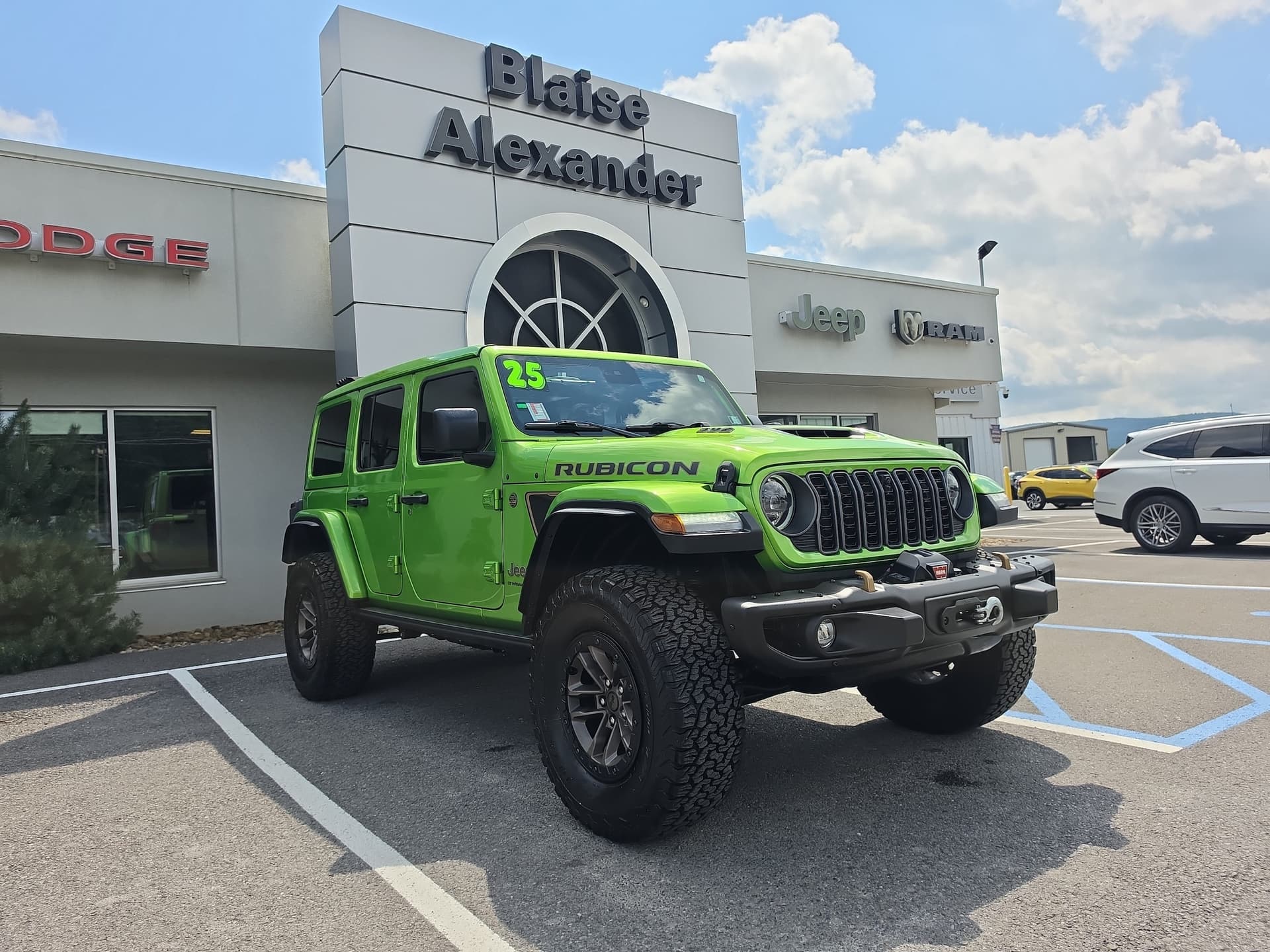 2025 Jeep Wrangler Rubicon 392 — photo 1 of 39