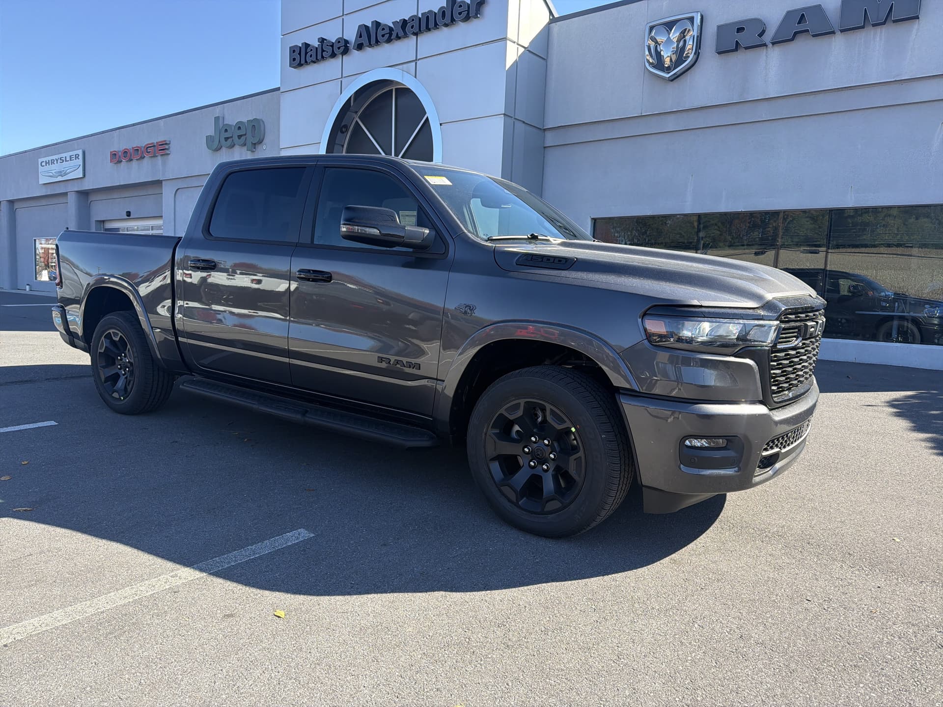 2027 RAM 1500 Base — photo 1 of 42