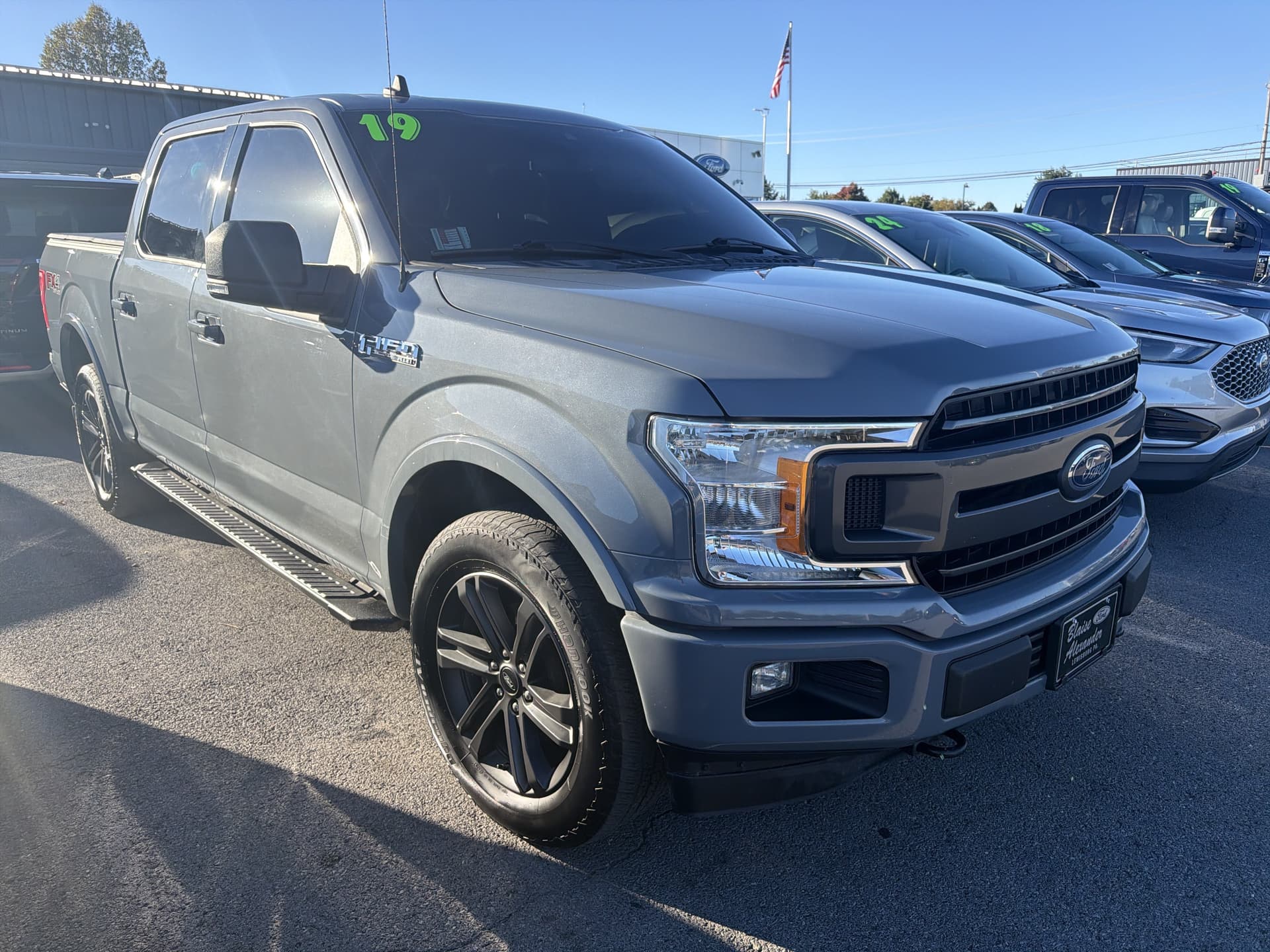2019 Ford F-150 XLT — photo 1 of 2