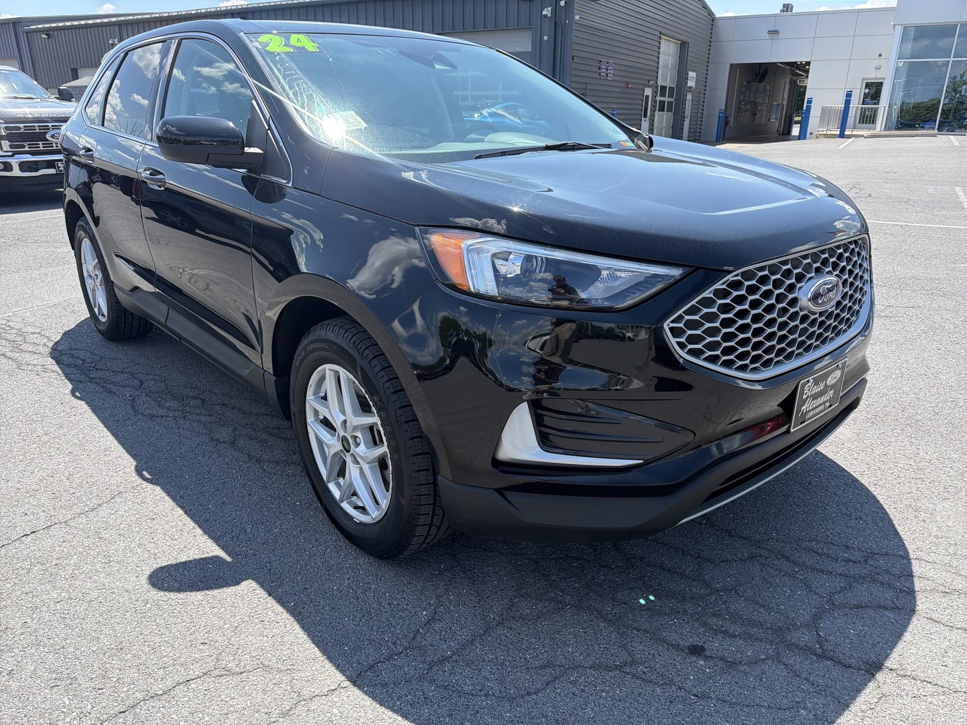 2024 Ford Edge SEL — photo 1 of 31