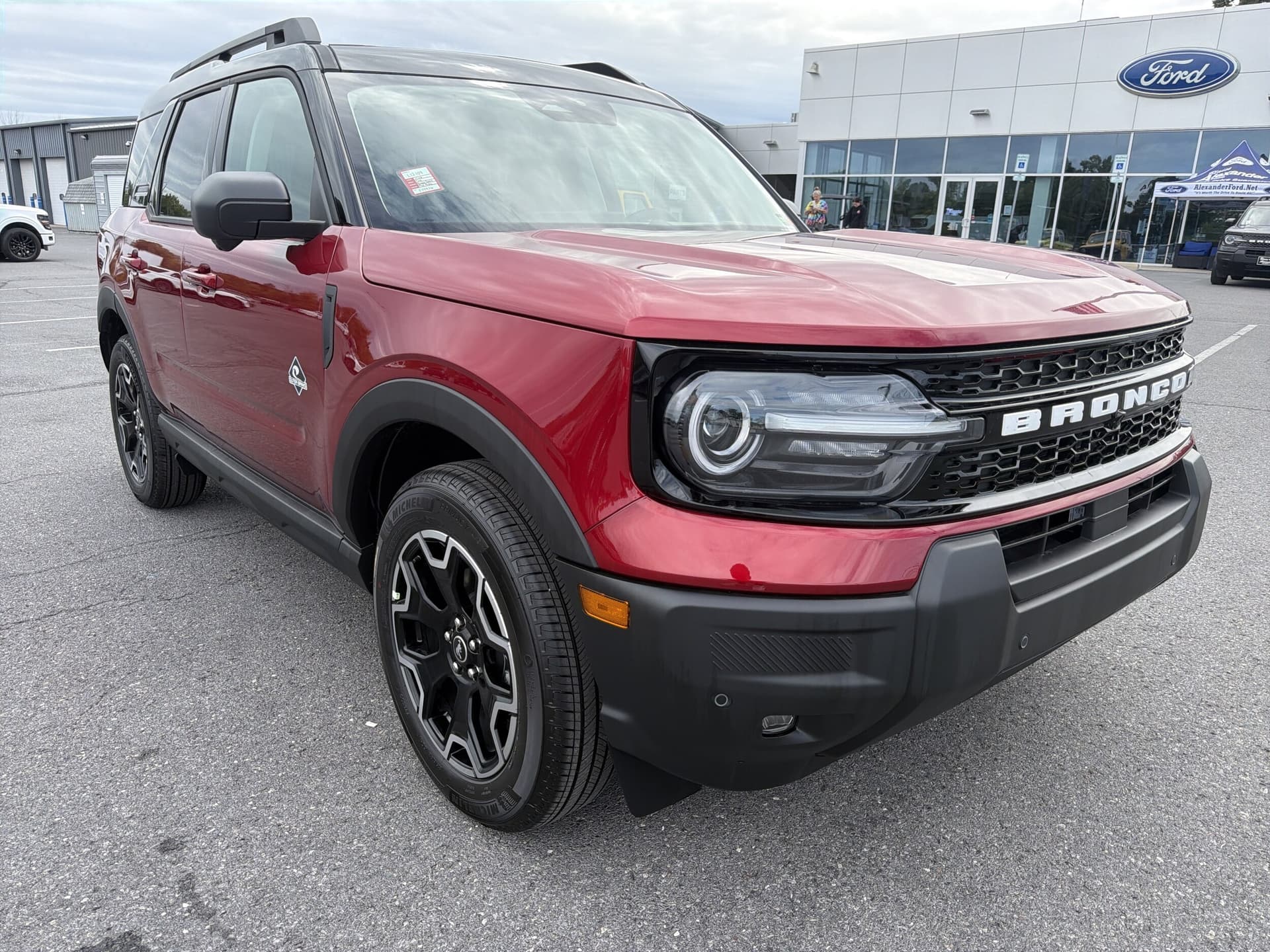 2026 Ford Bronco Sport Outer Banks — photo 1 of 31