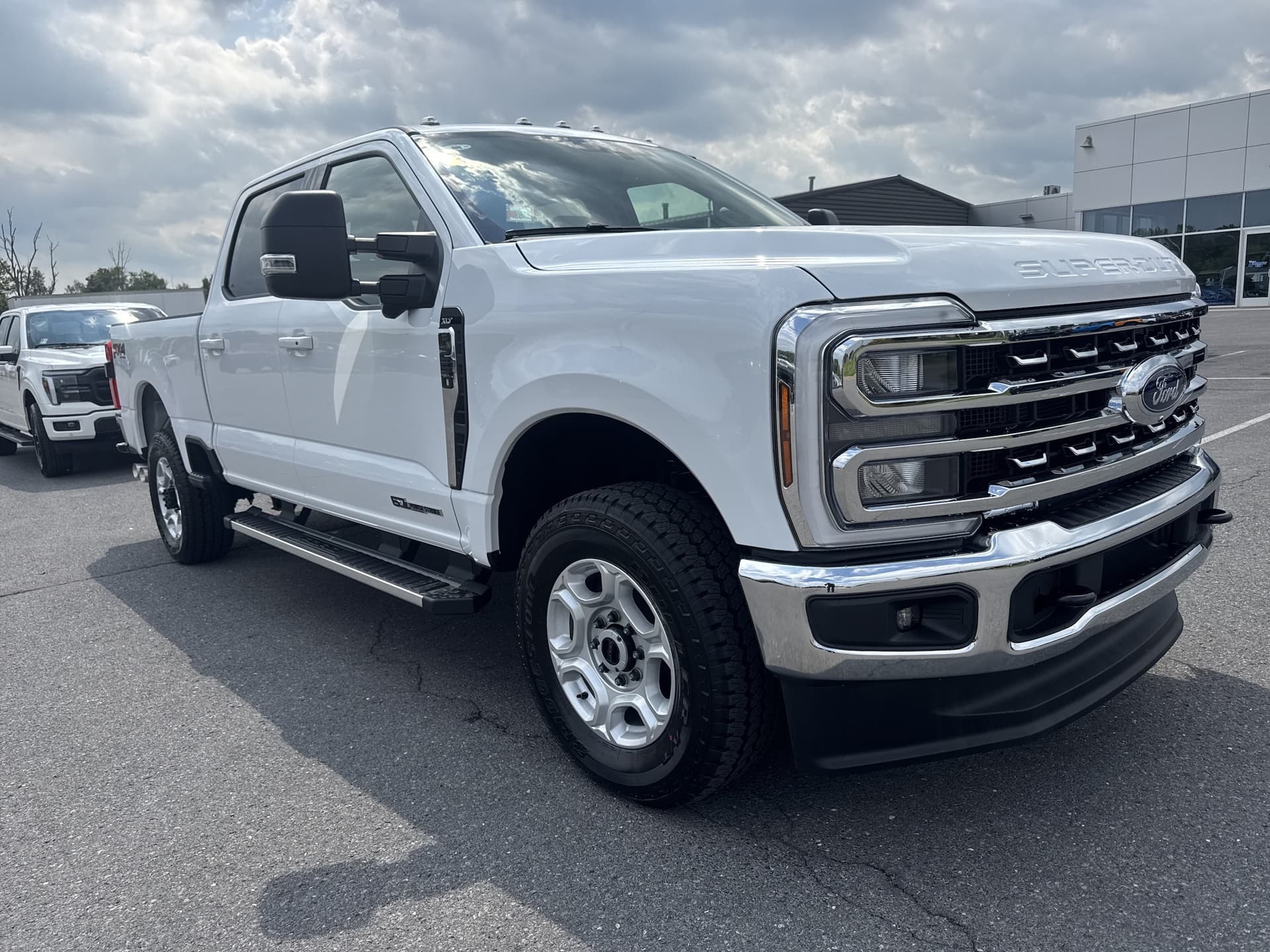 2026 Ford Super Duty F-250 SRW XLT — photo 1 of 34