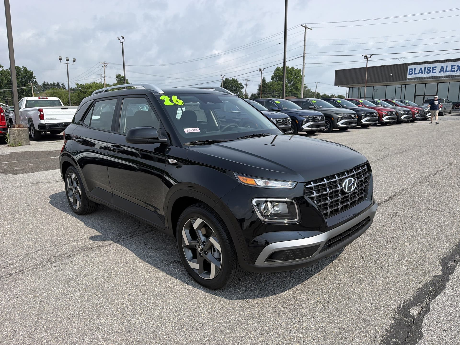 2026 Hyundai Venue SEL — photo 1 of 20