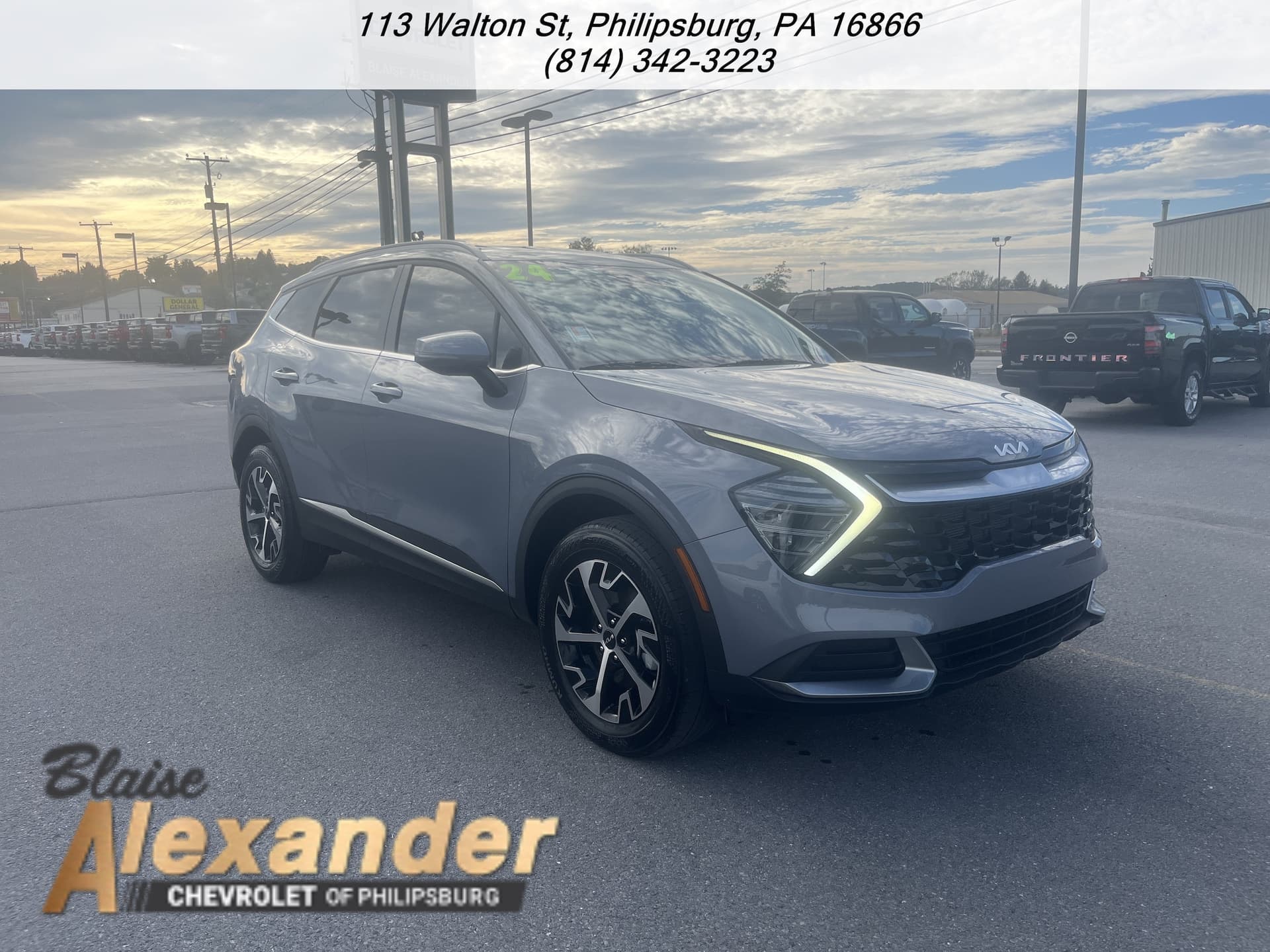2024 Kia Sportage EX — photo 1 of 30