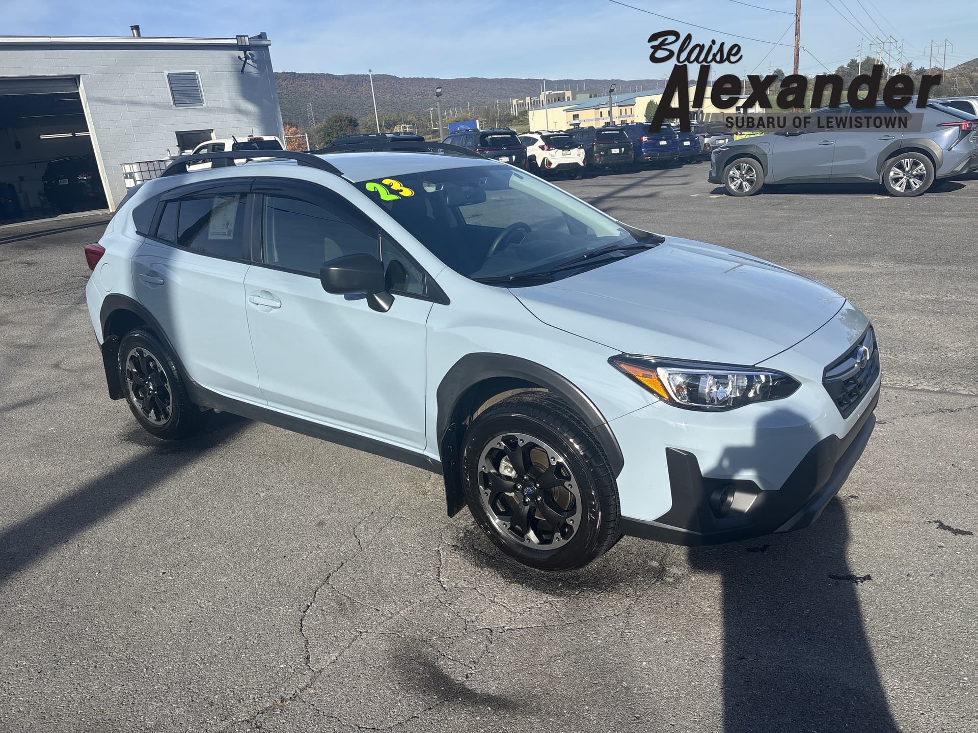 2023 Subaru Crosstrek Base — photo 1 of 4