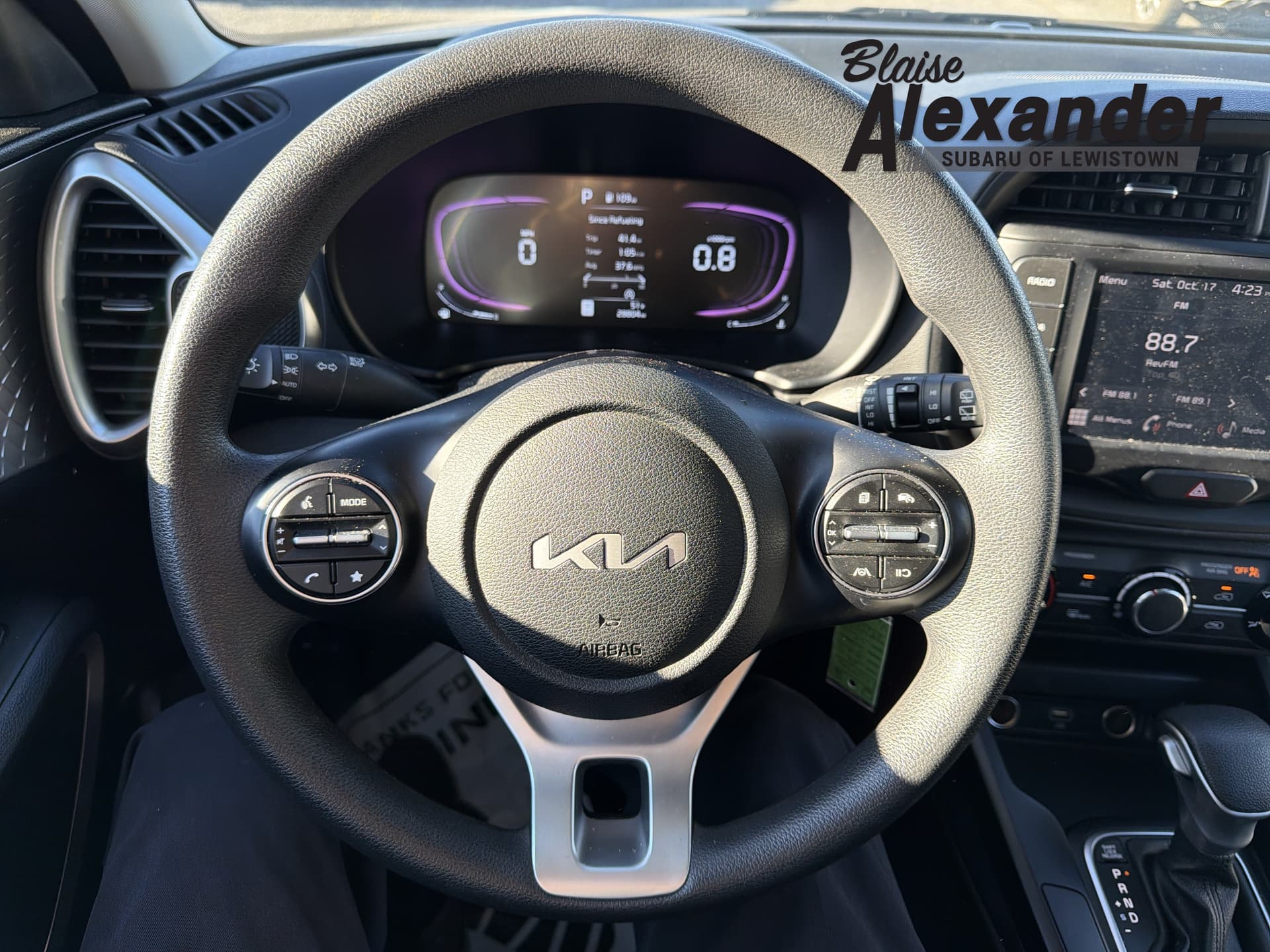 2024 Kia Soul LX — photo 1 of 28