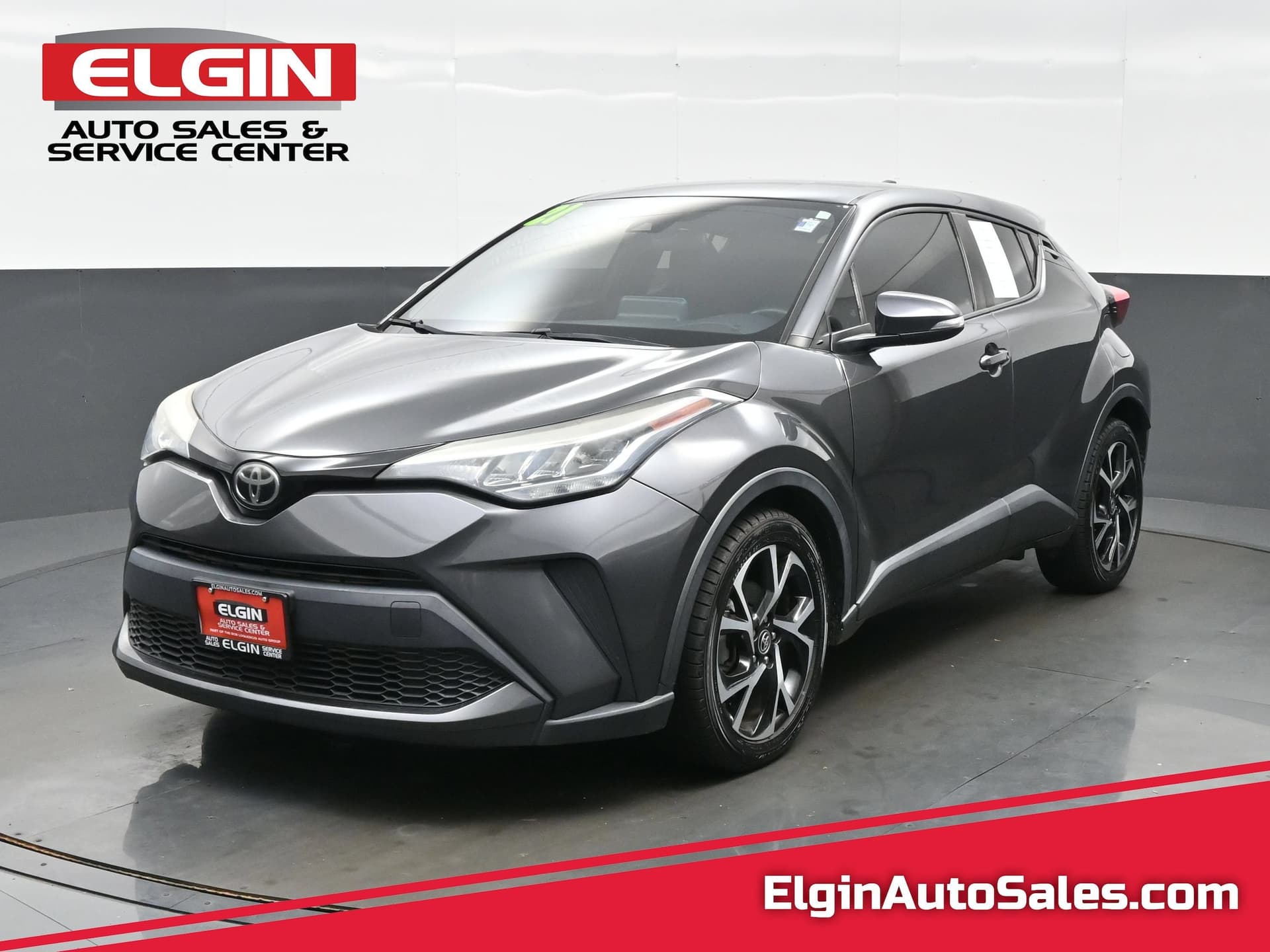 2021 Toyota C-HR XLE — photo 1 of 39