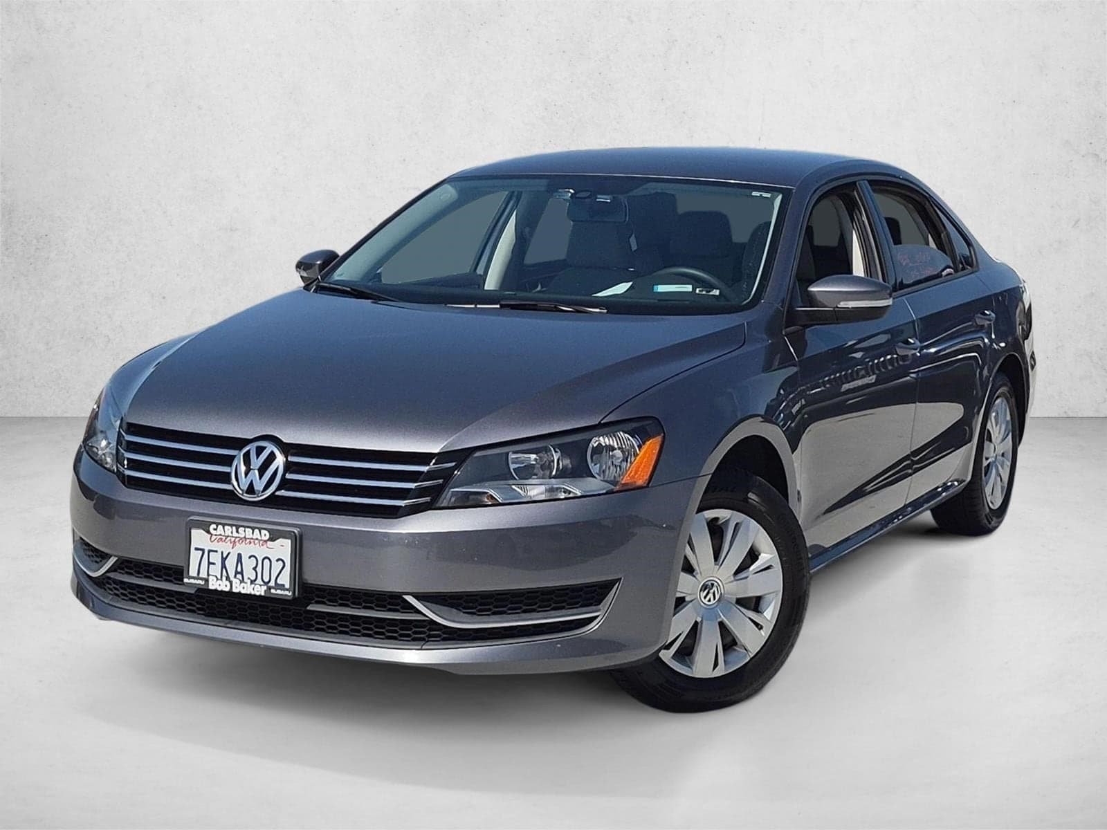 2014 Volkswagen Passat 1.8T — photo 1 of 15