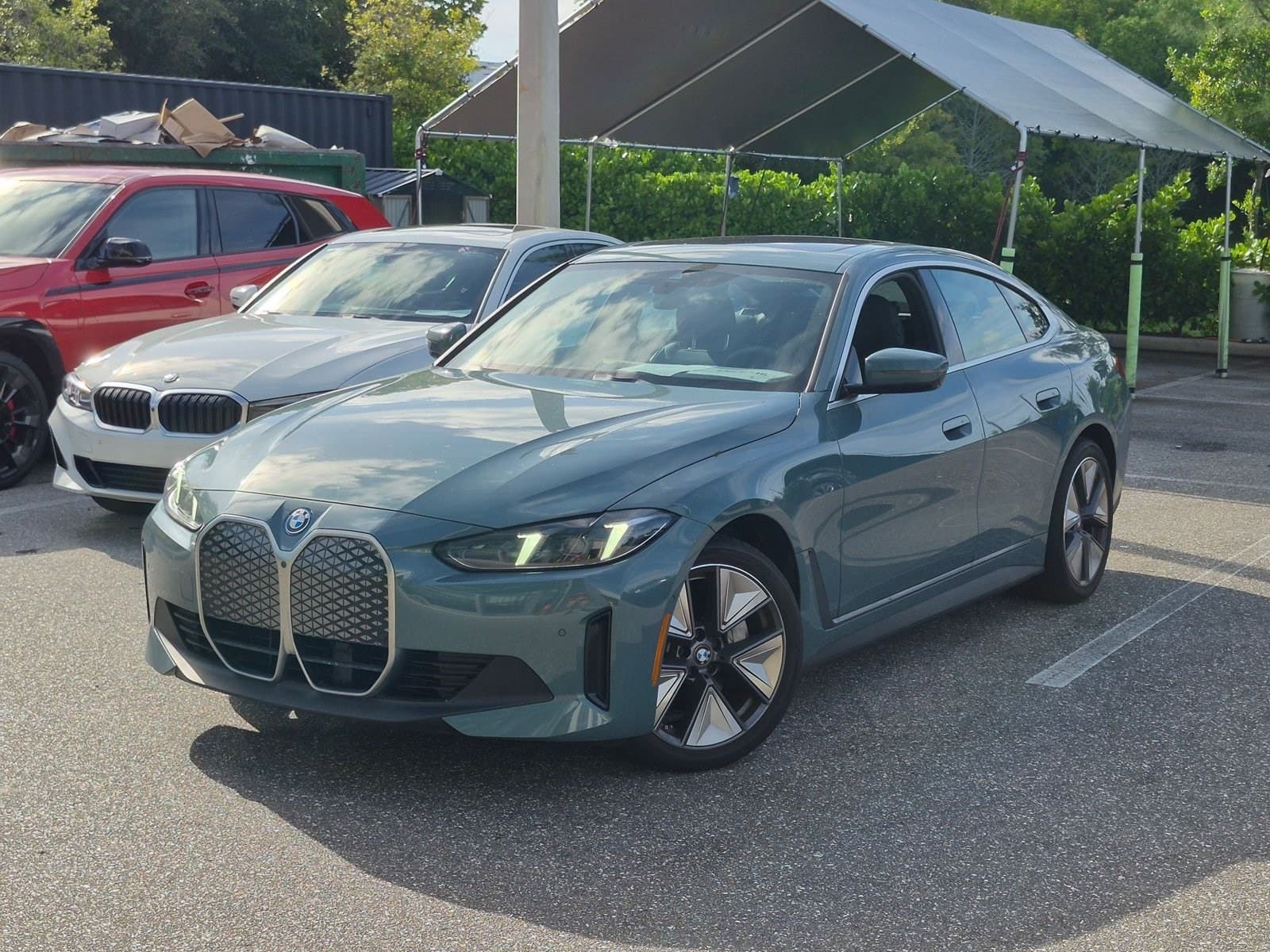 2025 BMW i4 eDrive40 — photo 1 of 22