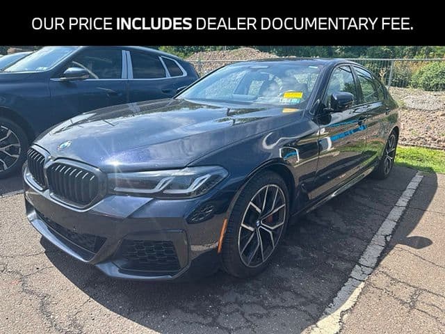 2023 BMW 540i xDrive — photo 1 of 9