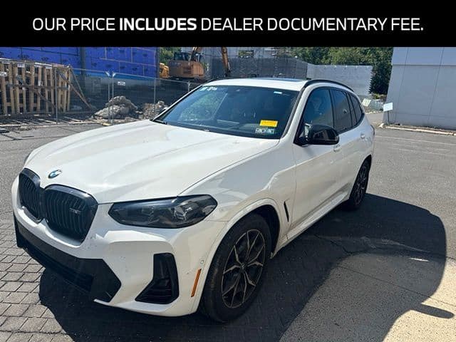 2024 BMW X3 M40i — photo 1 of 9