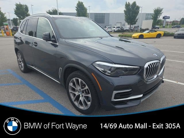 2022 BMW X5 xDrive40i — photo 1 of 16