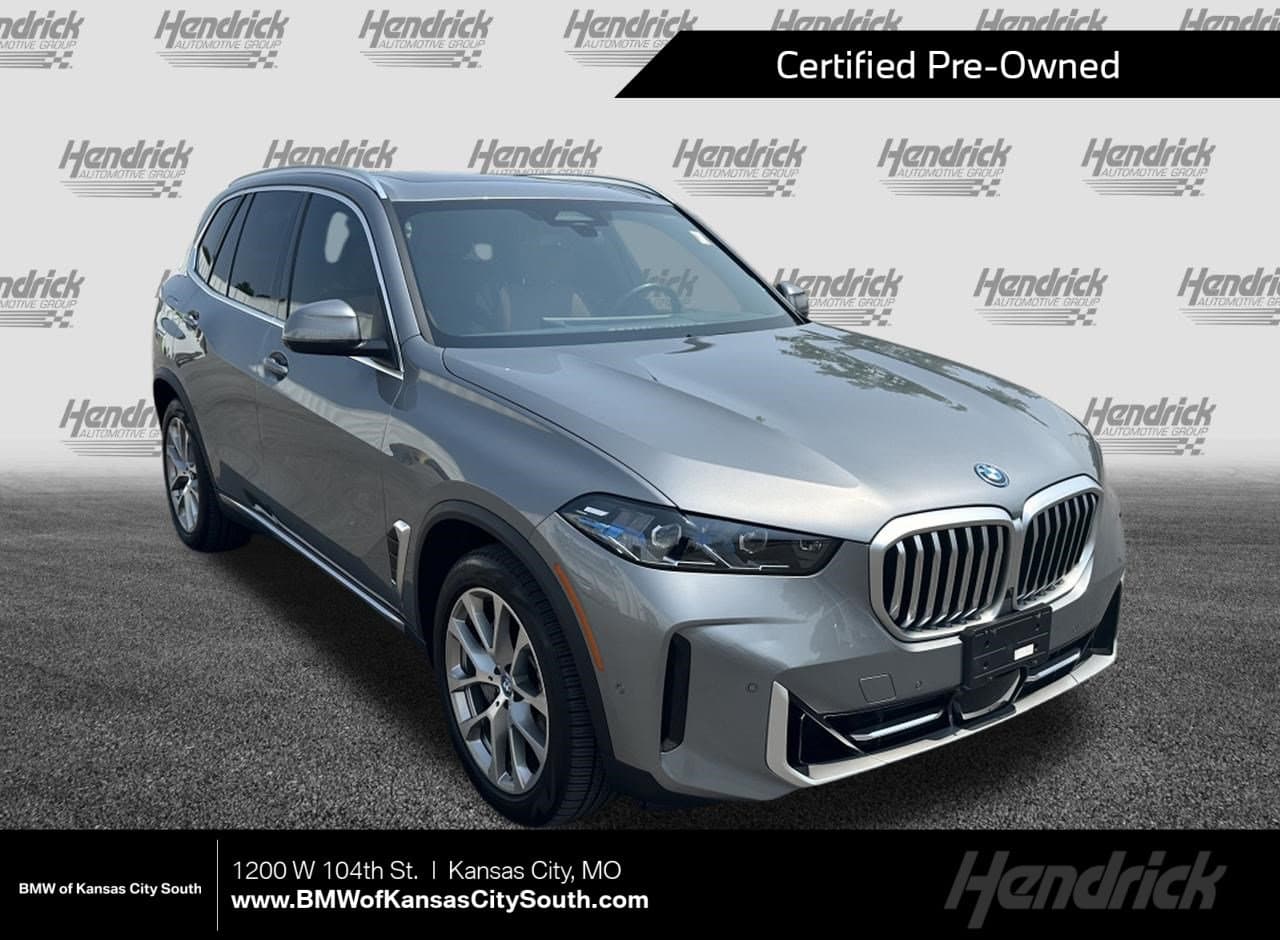 2025 BMW X5 xDrive50e — photo 1 of 35
