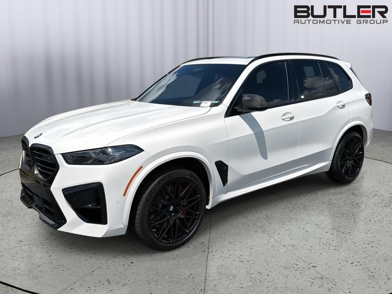 2026 BMW X5 M Competition — photo 1 of 43