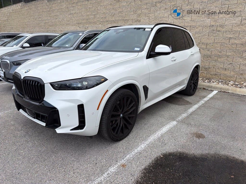 2024 BMW X5 xDrive40i — photo 1 of 5